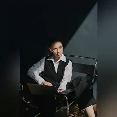余凌